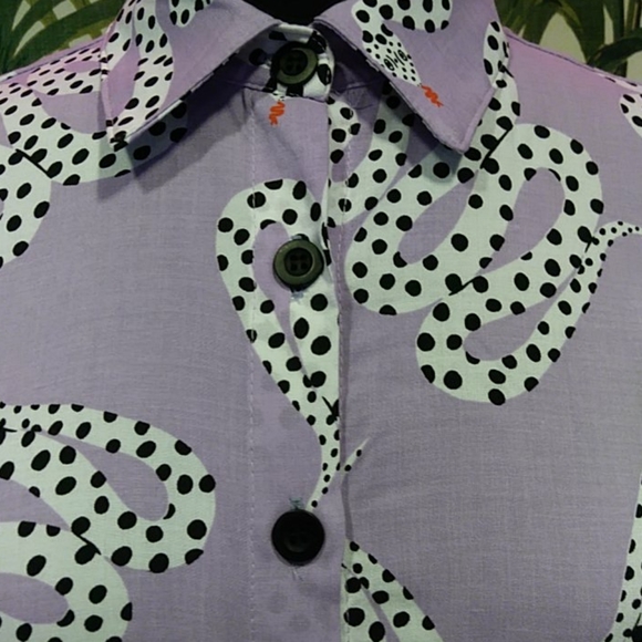 Nooworks Lilac Snake Print S/S Button Down - Picture 6 of 6